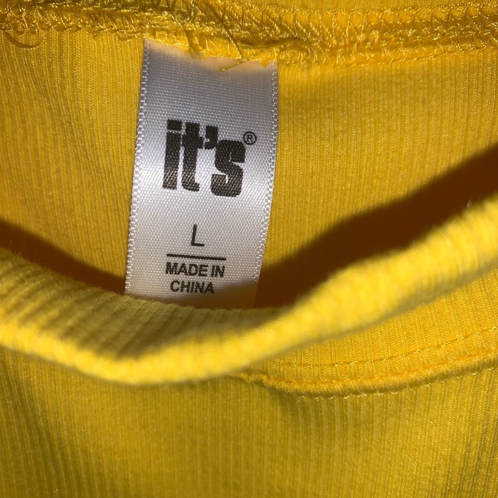 🟢🟢YELLOW SLEEVELESS DRESS🟢🟢 - Picture 2 of 2